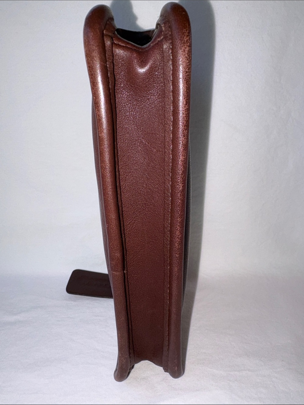 Vintage Coach Chunky Case in Mahogany with tag - Picture 6 of 8